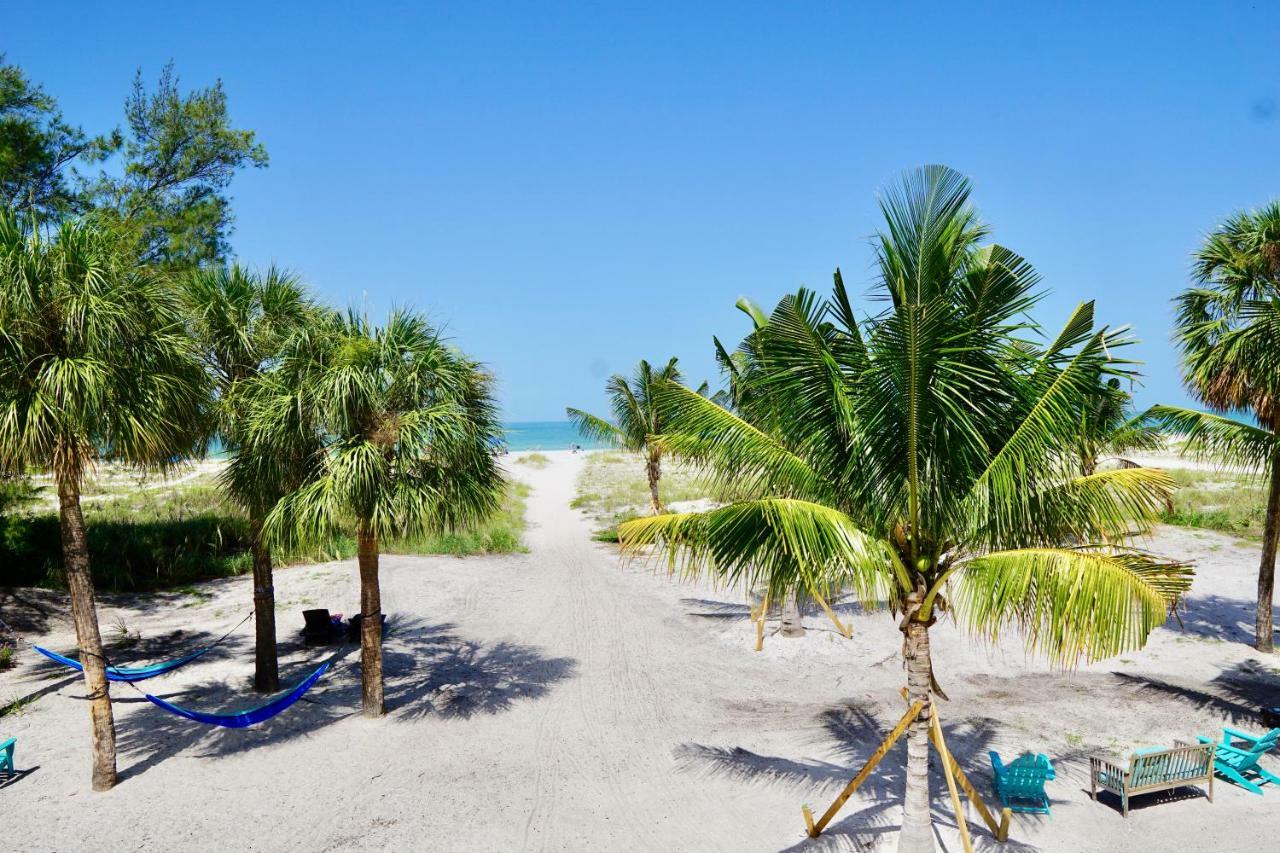 The Molloy - Treasure Island Suites & Cottages St. Pete Beach Exterior foto